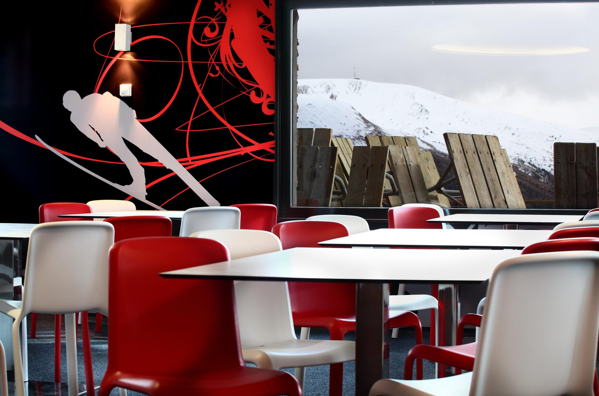 SKI BUFFET RESTAURANTE ANDORRA GRANDVALIRA por ROSA COLET INTERIOR DESIGN