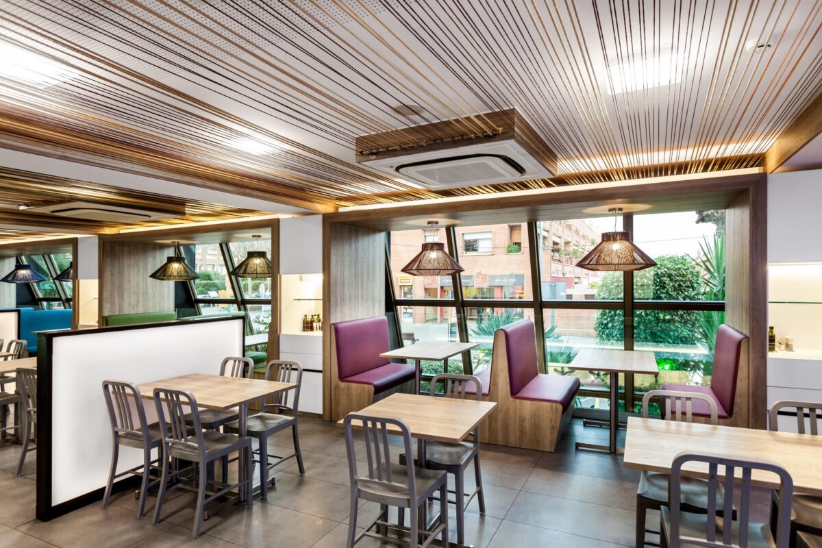 Diseño Interior del Restaurante Pizzeria Atlantida Vilassar de Mar, Barcelona - Rosa Colet
