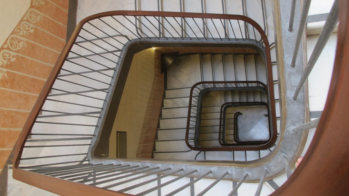 CASA CODINA ESCALERAS BARCELONA INTERIORES POR ROSA COLET INTERIOR DESIGN