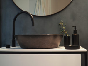 Baño reforma integral casa Llafranc por Rosa Colet Interior Design - Foto Marina García @23mmarina