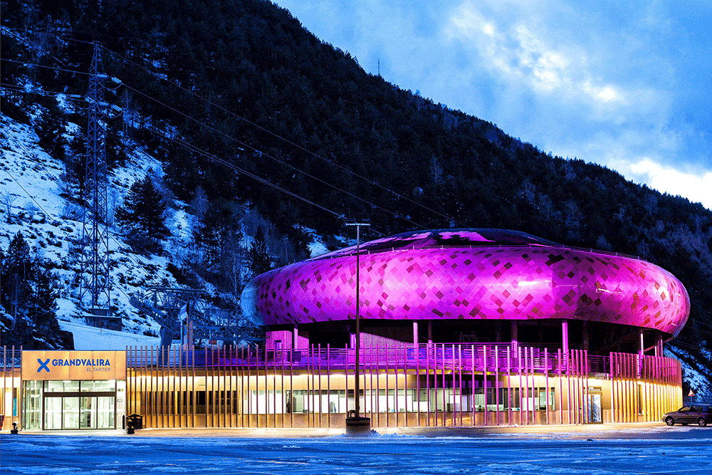 Telecabina El Tarter Grandvalira Andorra Ski Station - by Rosa Colet Interior Design